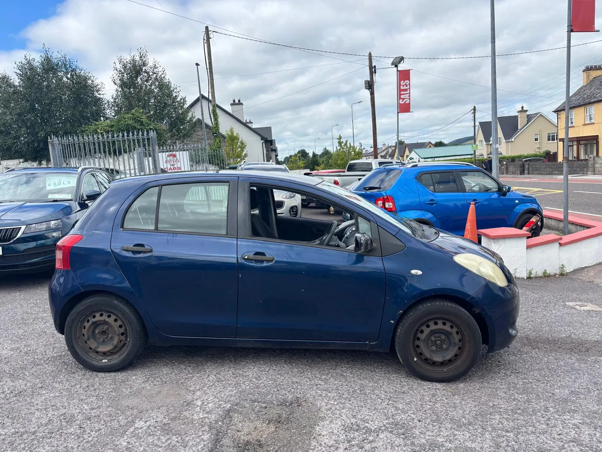 Toyota Yaris 2006 1.0  TRADE  SALE - Image 4