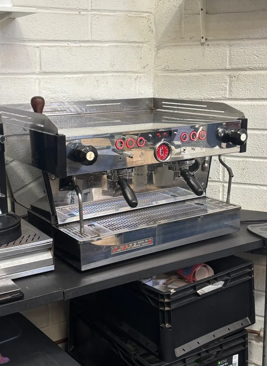La Marzocco Linea PB Coffee Machine - Image 3