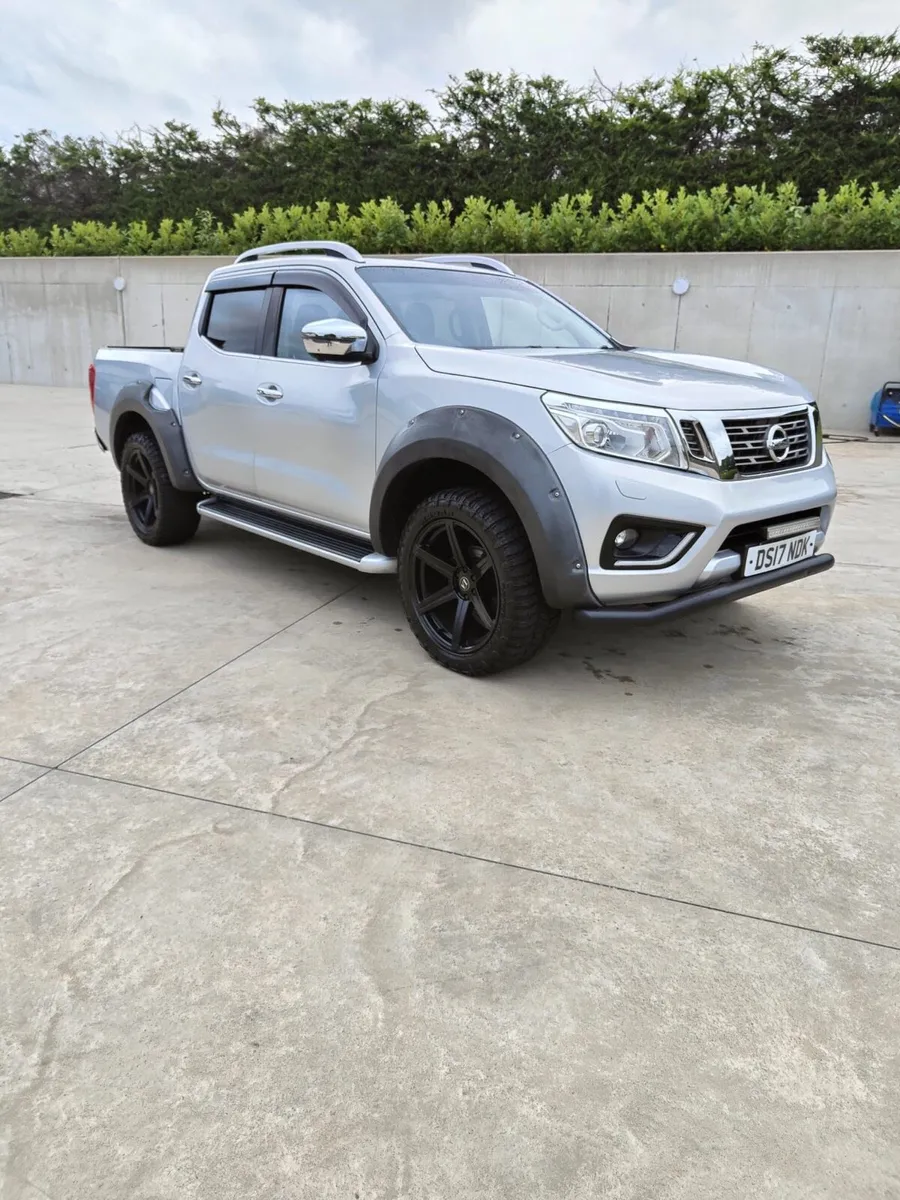 2017 Nissan Navara - Image 1