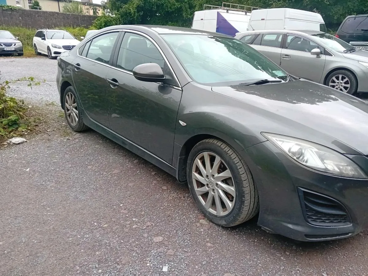 Mazda 6 for repair or breaking - Image 4