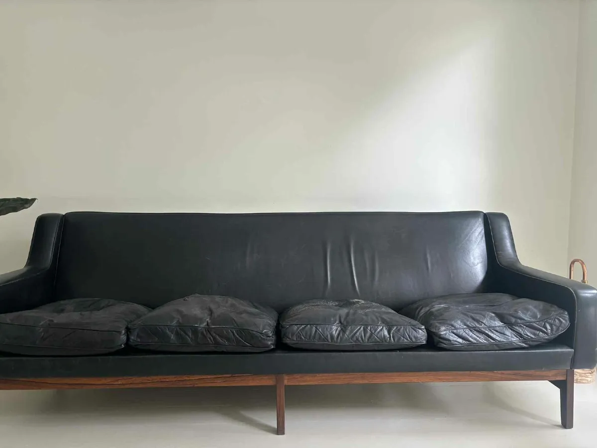 Sofa - Image 2