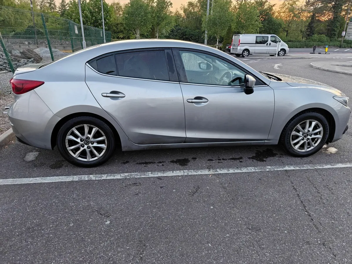 Mazda Mazda3 2016 - Image 2