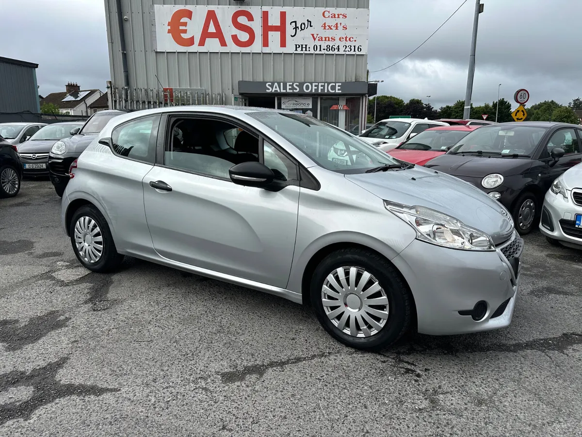 Peugeot 208 1.0 Petrol NCT TAX LOW KMS - Image 3
