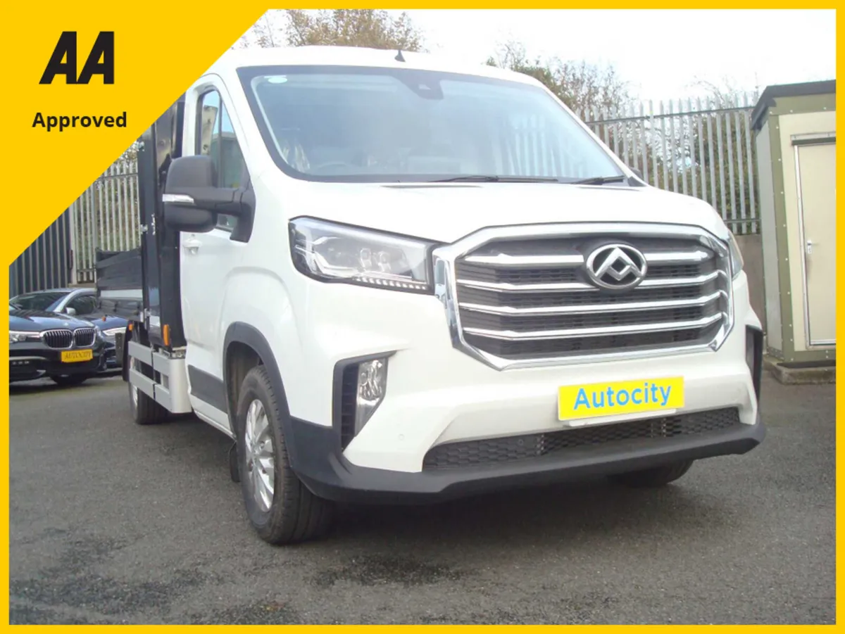 Maxus DELIVER 9 Tipper, rear of cab tool box, side - Image 1