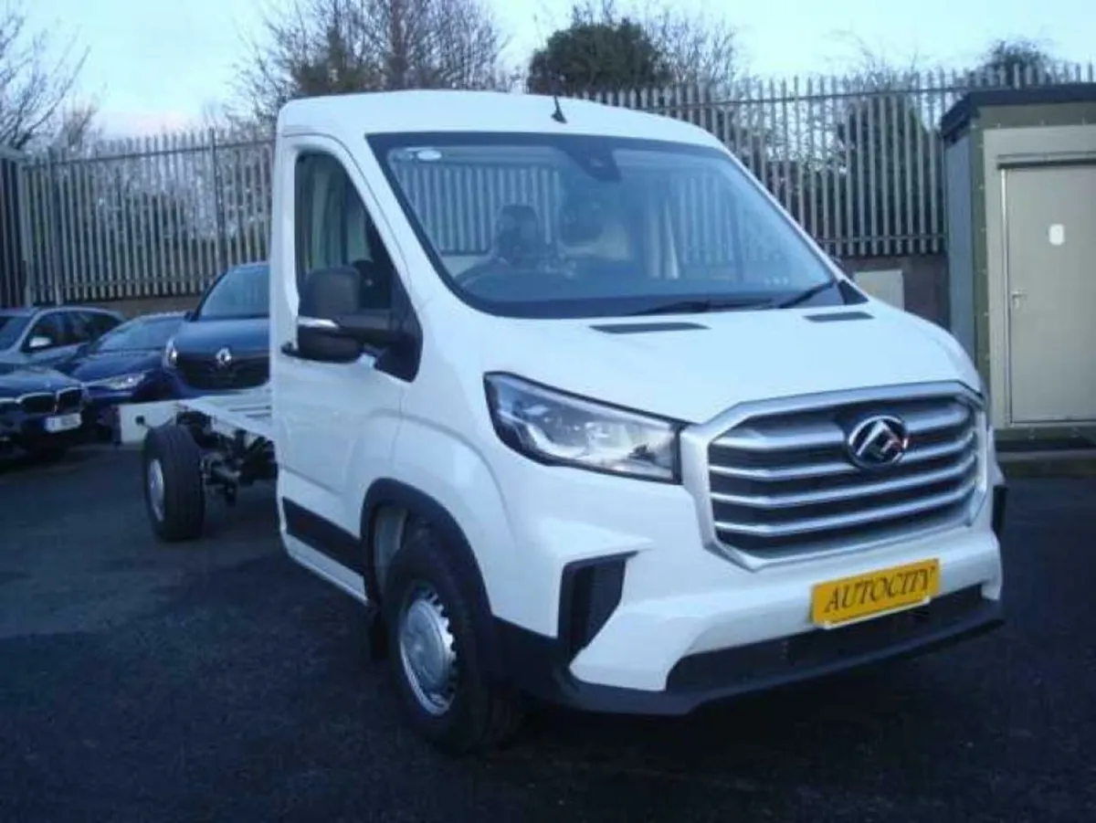 Maxus DELIVER 9 CHS & CAB - Image 3