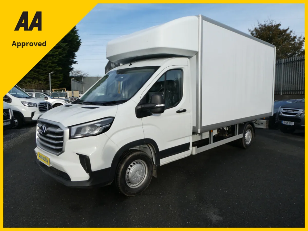 Maxus DELIVER 9 LWB  4.6 Meter Luton  Box Body (op - Image 1