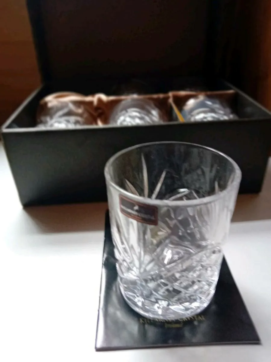 Glasses - Image 4