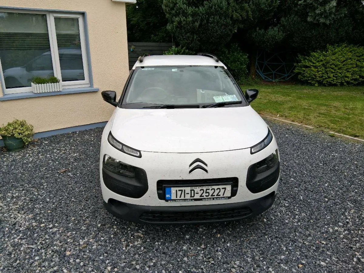 2017 Citroen C4 Cactus - Image 1