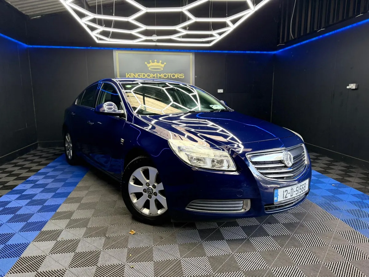 Vauxhall Insignia NEW NCT 07/26,TAX 03/26 - Image 1