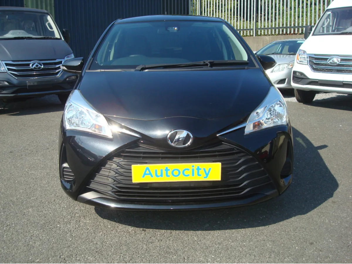 Toyota Vitz Automatic - Image 4