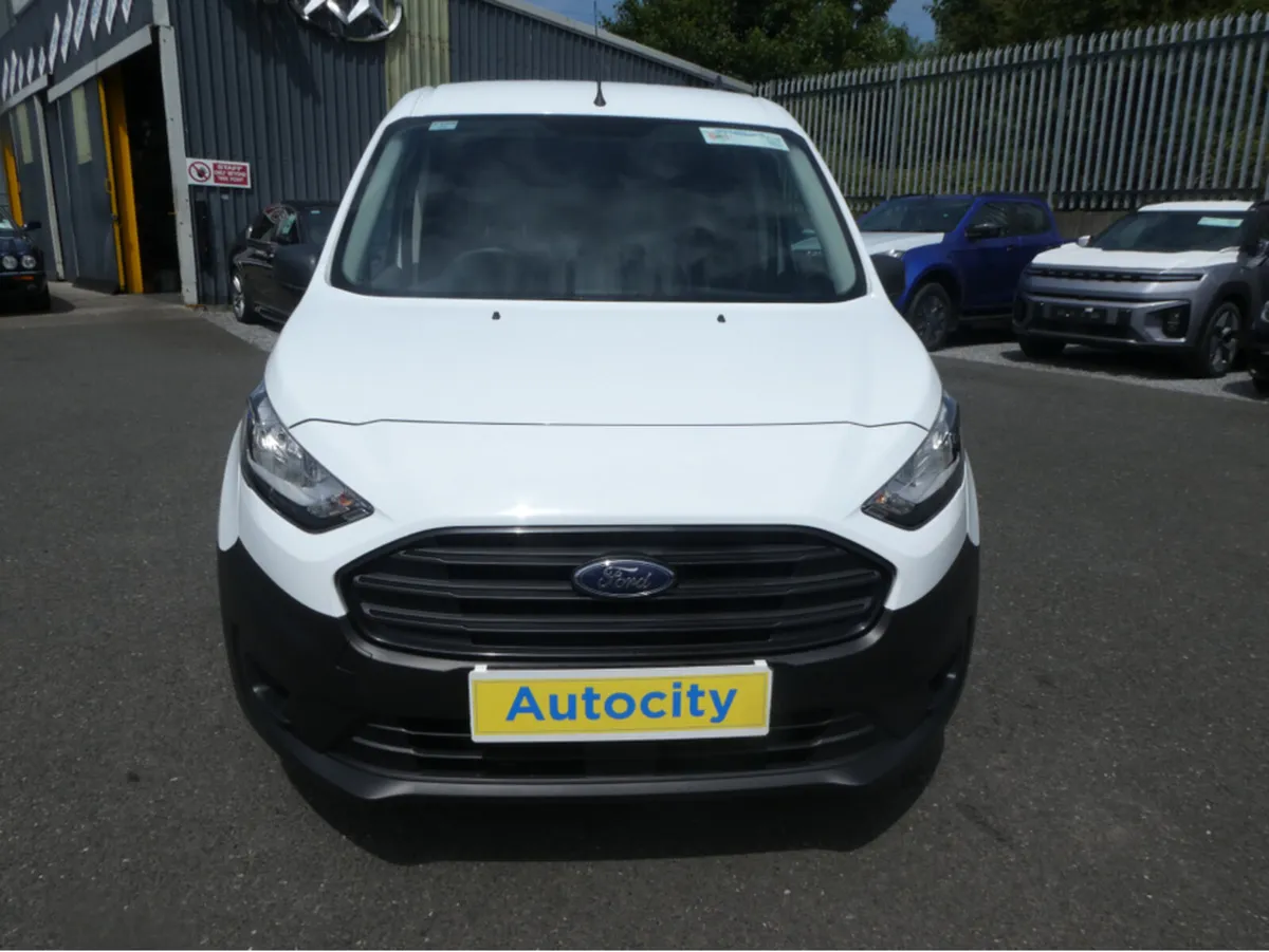 Ford Transit Connect SWB BASE PLUS VAT - Image 2