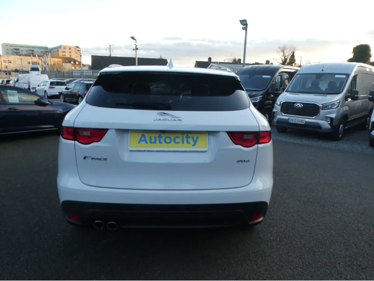 Jaguar F-Pace F PACE PRESTIG 5 NCT1/27 - Image 4