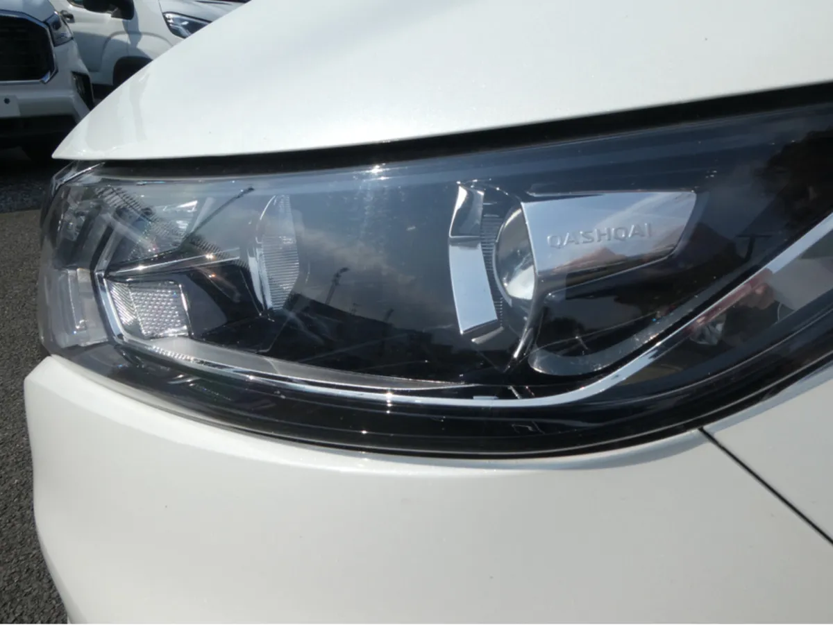 Nissan Qashqai DSL SE VAN MY20 4DR - Image 2