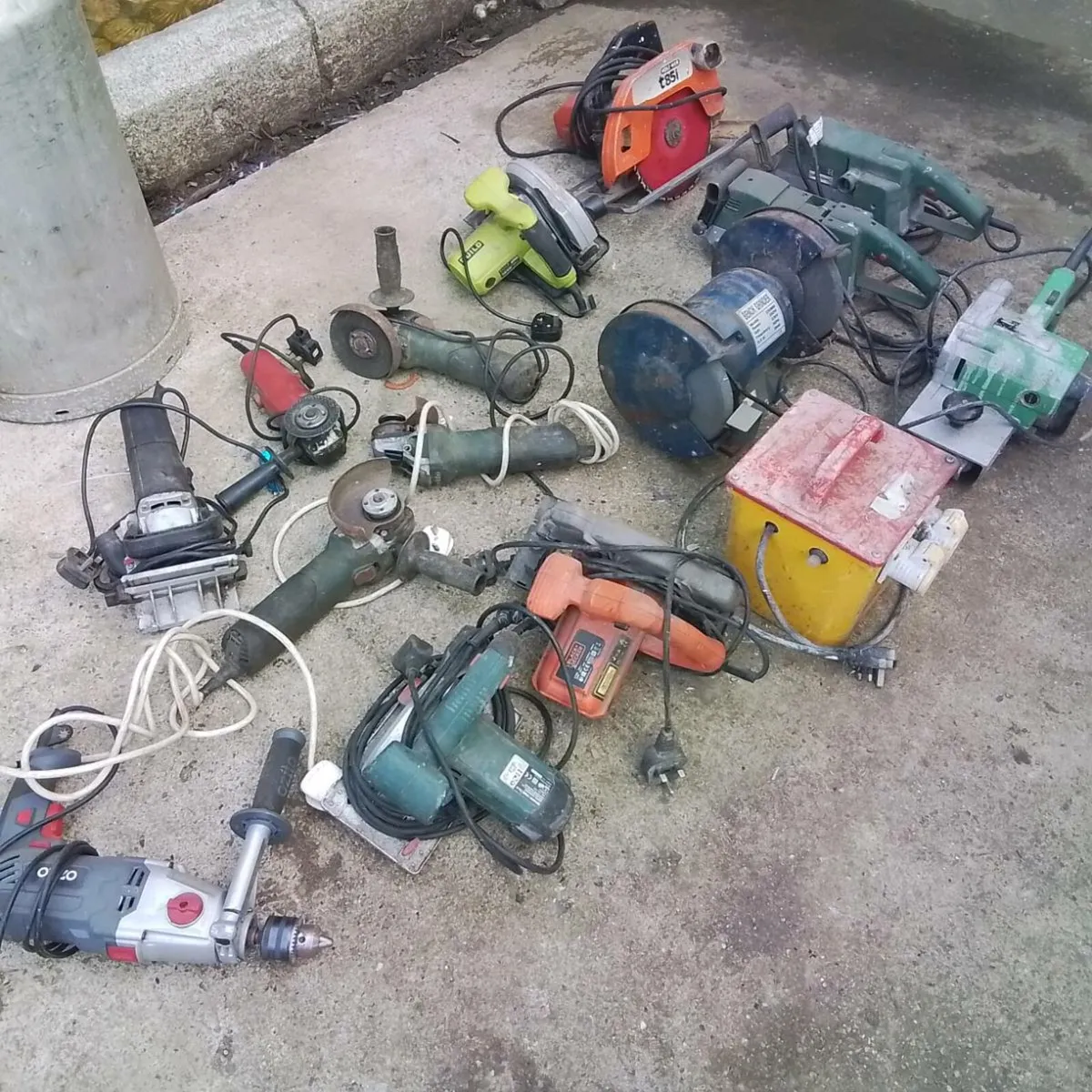 POWER TOOLS - Image 4