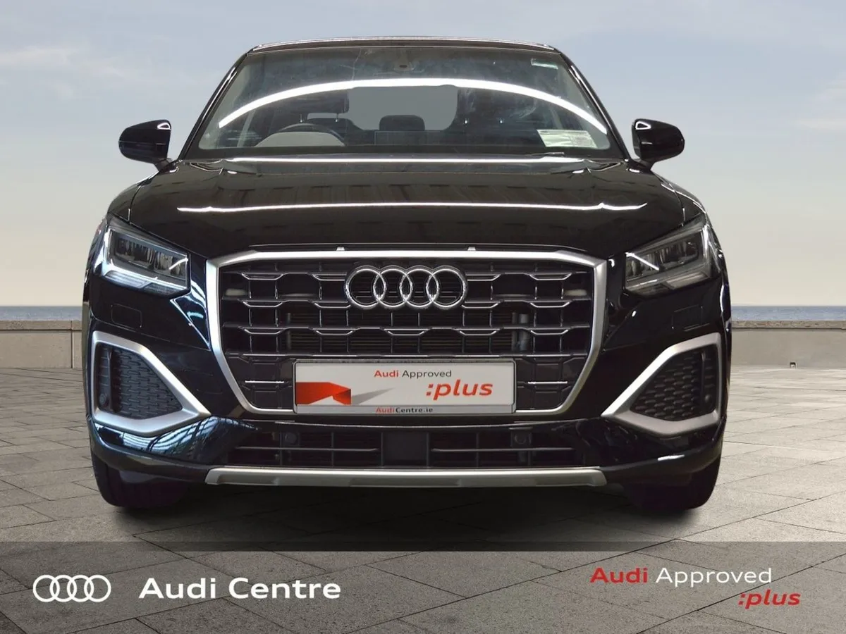 Audi Q2 30 Tfsi 110HP SE - Image 2