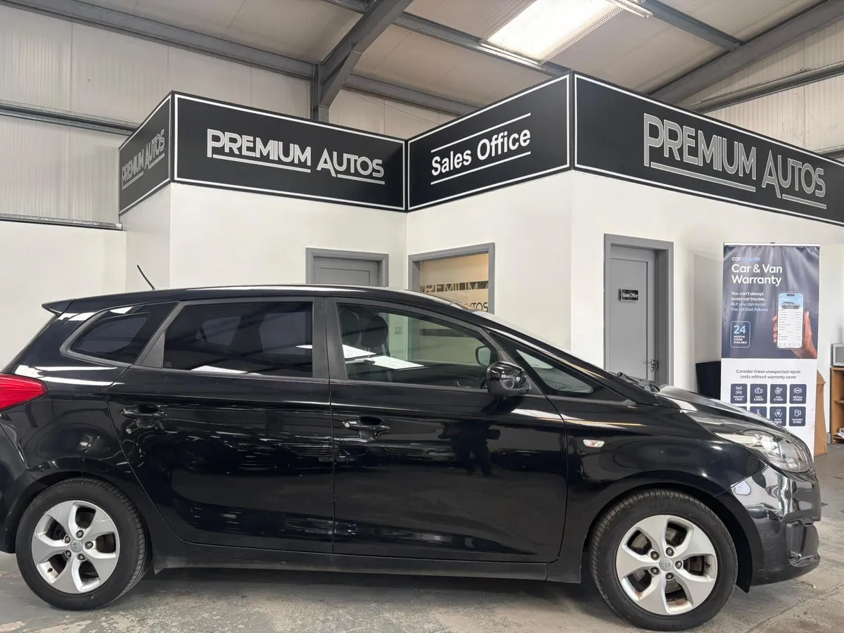 Kia Carens 2013. 1.7 TX  7 SEATER - Image 2