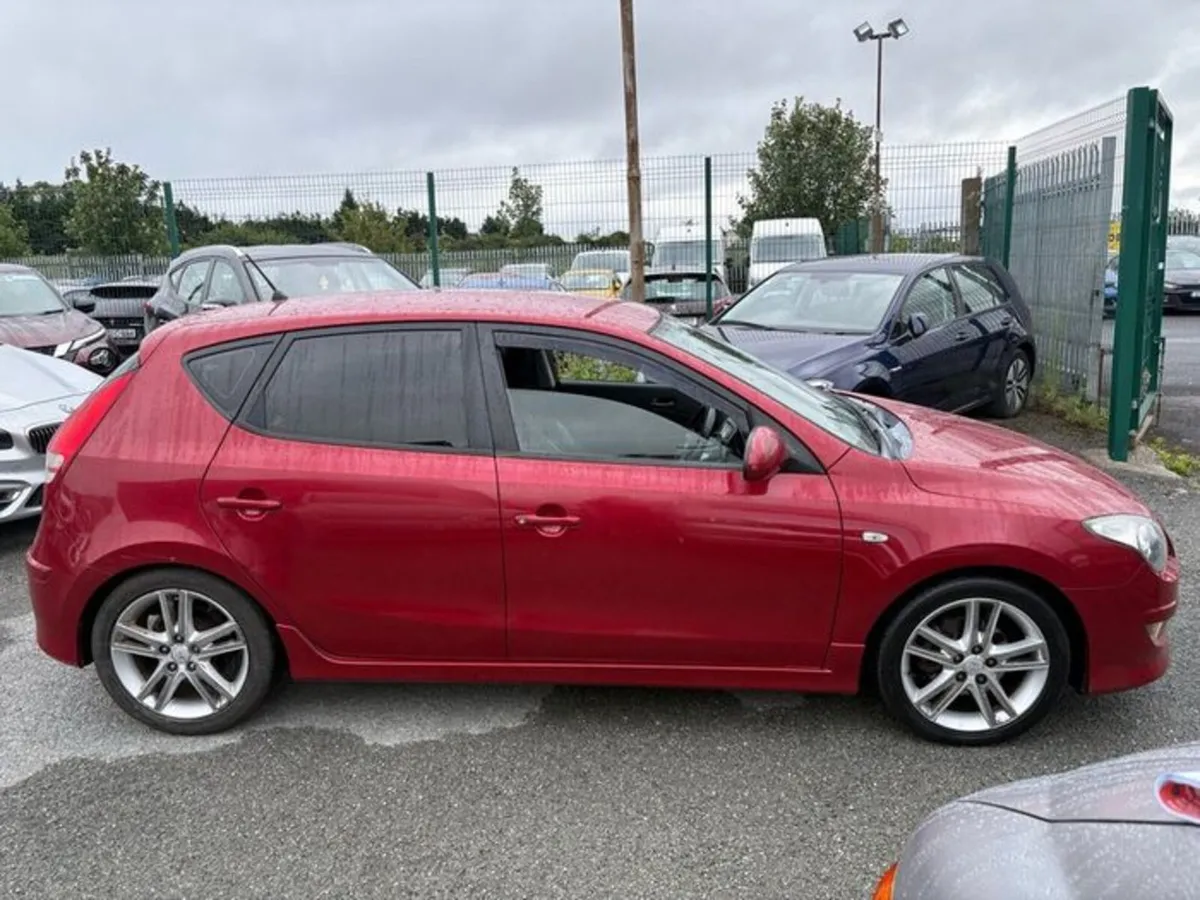 2011 Hyundai I30 1.6L Diesel New NCT - Image 2
