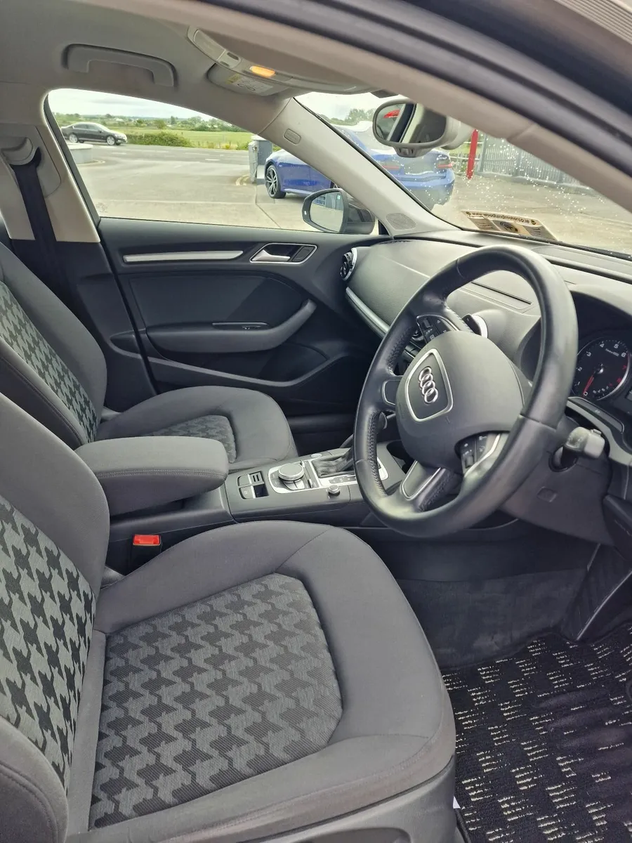 Audi A3  TFSI 2015 - Image 4