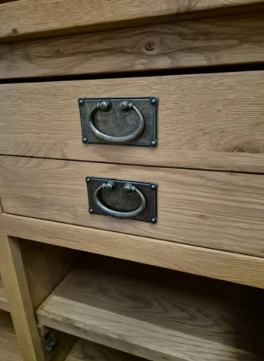 Oak kitchen dresser - Image 2