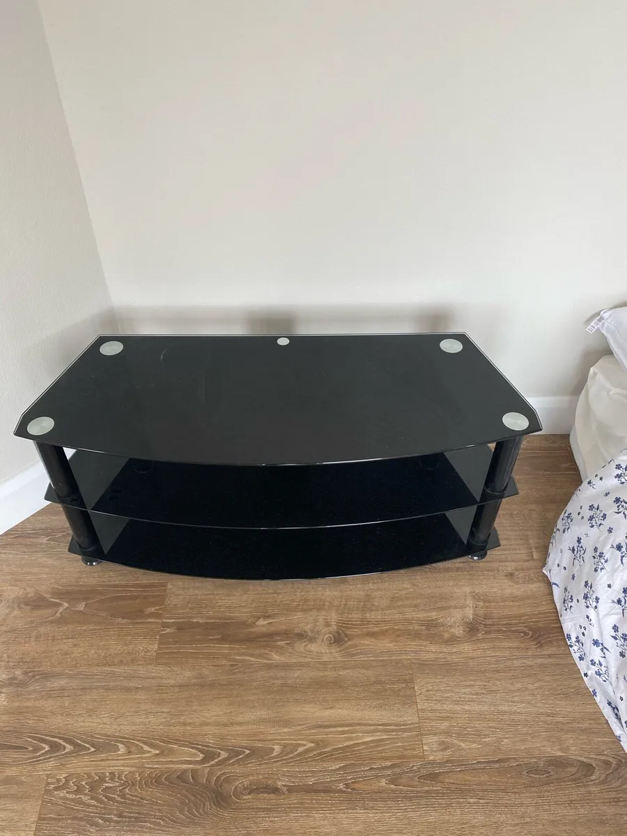 TV stand - Image 2