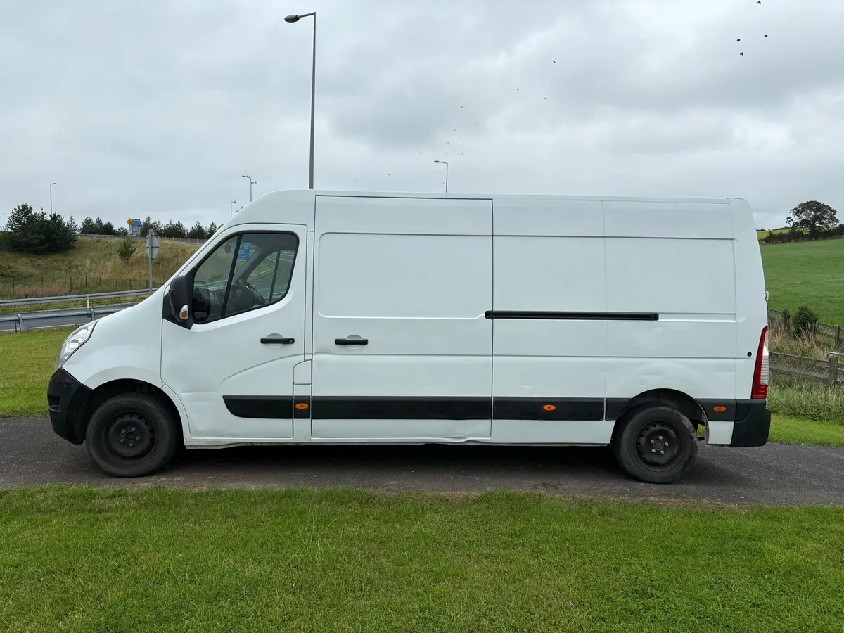 2016 Renault Master - Image 1