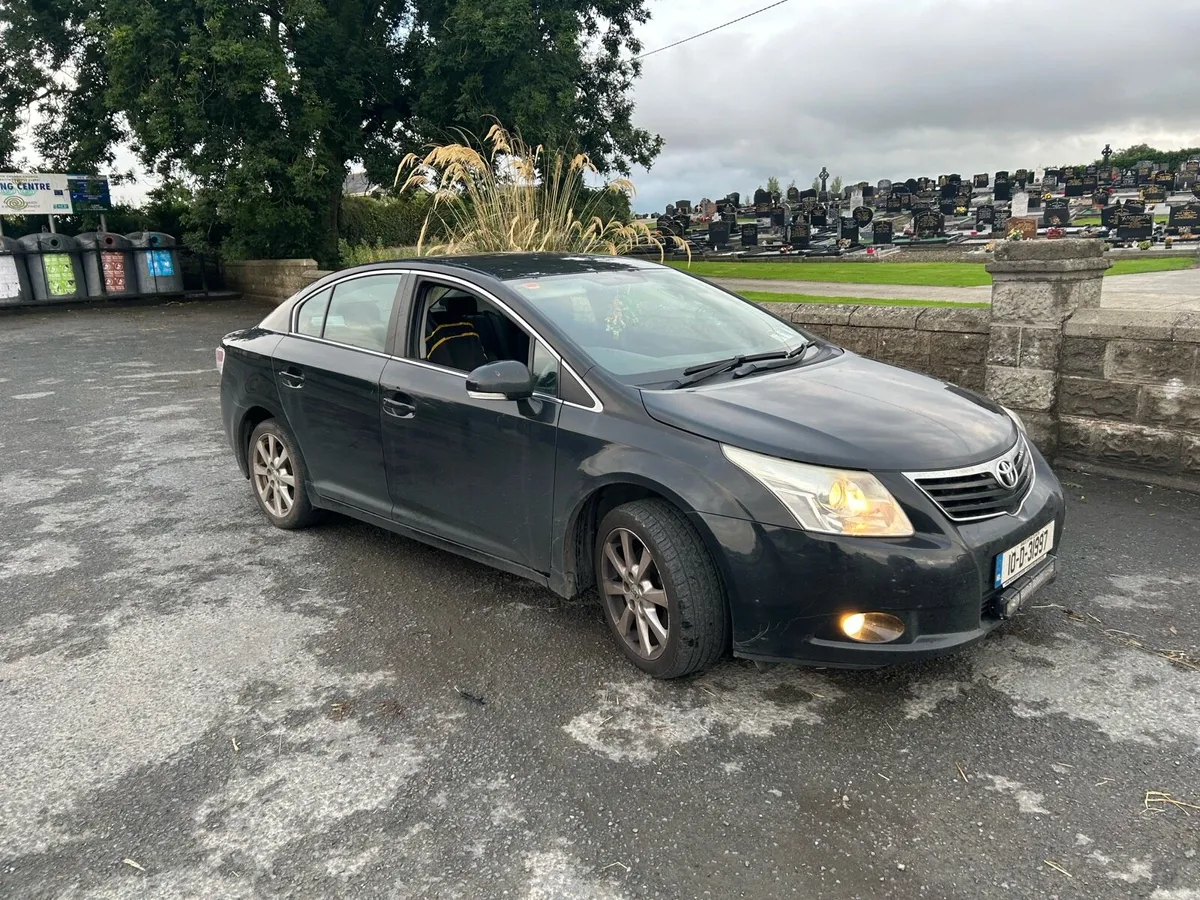 Toyota Avensis - Image 4