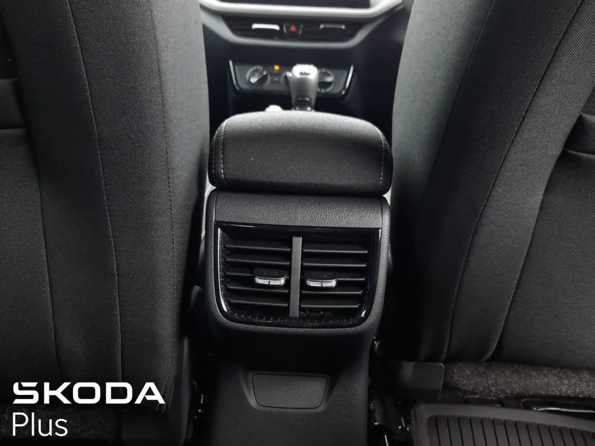 Skoda Fabia Fabia Selection 1.0tsi 95hp - Image 4
