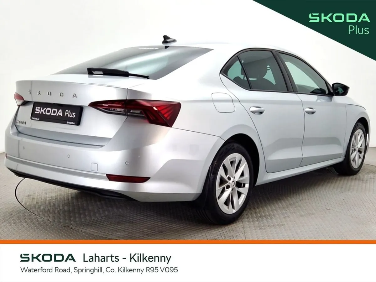 Skoda Octavia Ambition 1.0tsi 110HP - Image 4