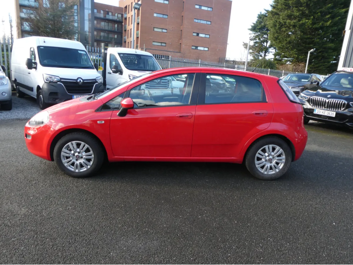 Fiat Punto TAX 7/25 NCT 04/2027 - Image 4