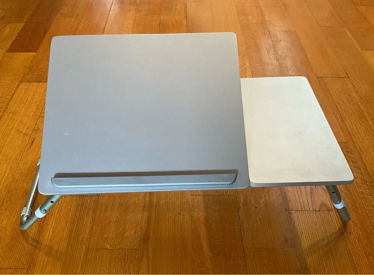 Laptop Desk.Laptop Bed Table with Foldable Legs - Image 1