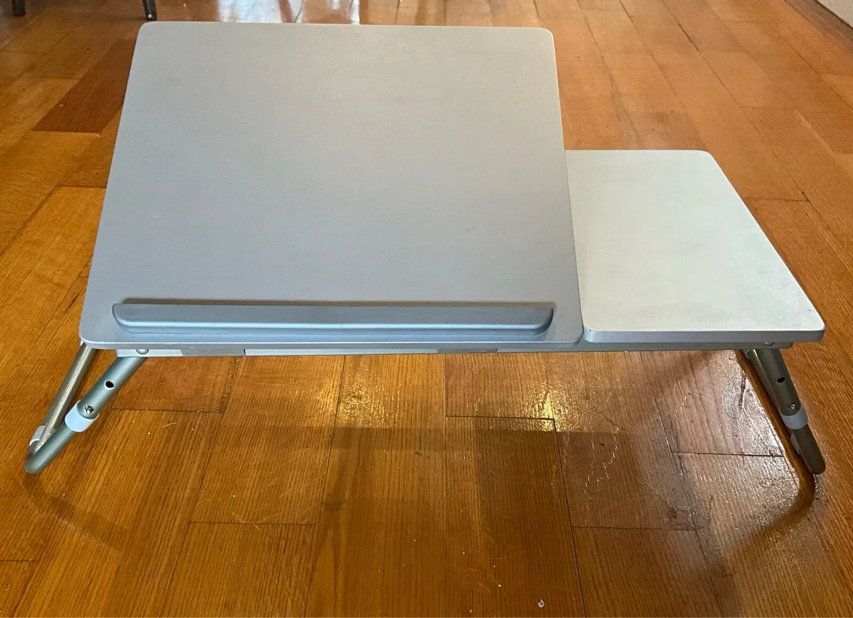 Laptop Desk.Laptop Bed Table with Foldable Legs - Image 3