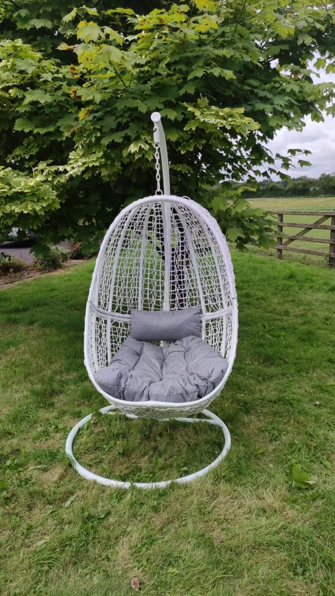 Hanging Egg Chair Rattan Style Cushion & Metal - Image 3