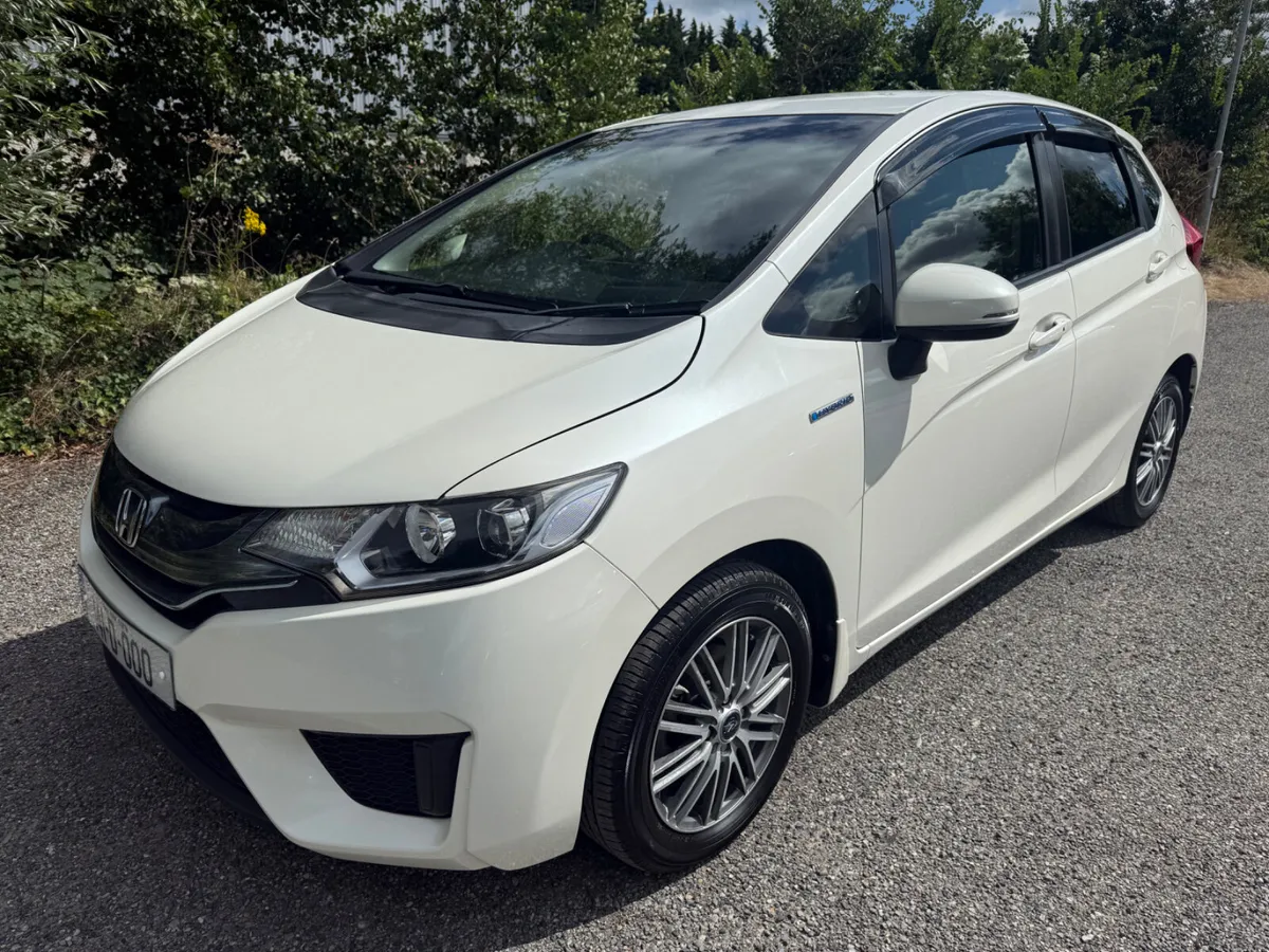 Honda Fit Hi spec! 59980km! - Image 2