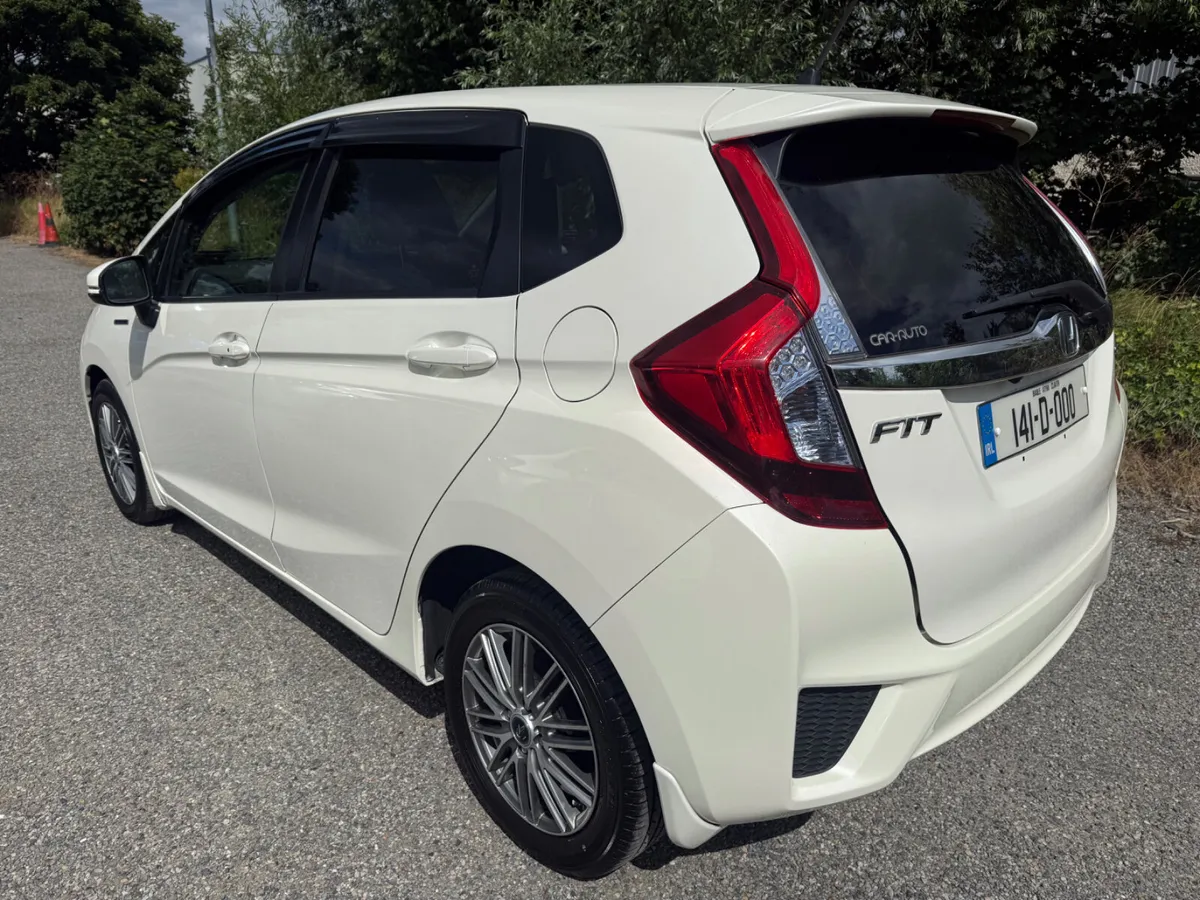 Honda Fit Hi spec! 59980km! - Image 4