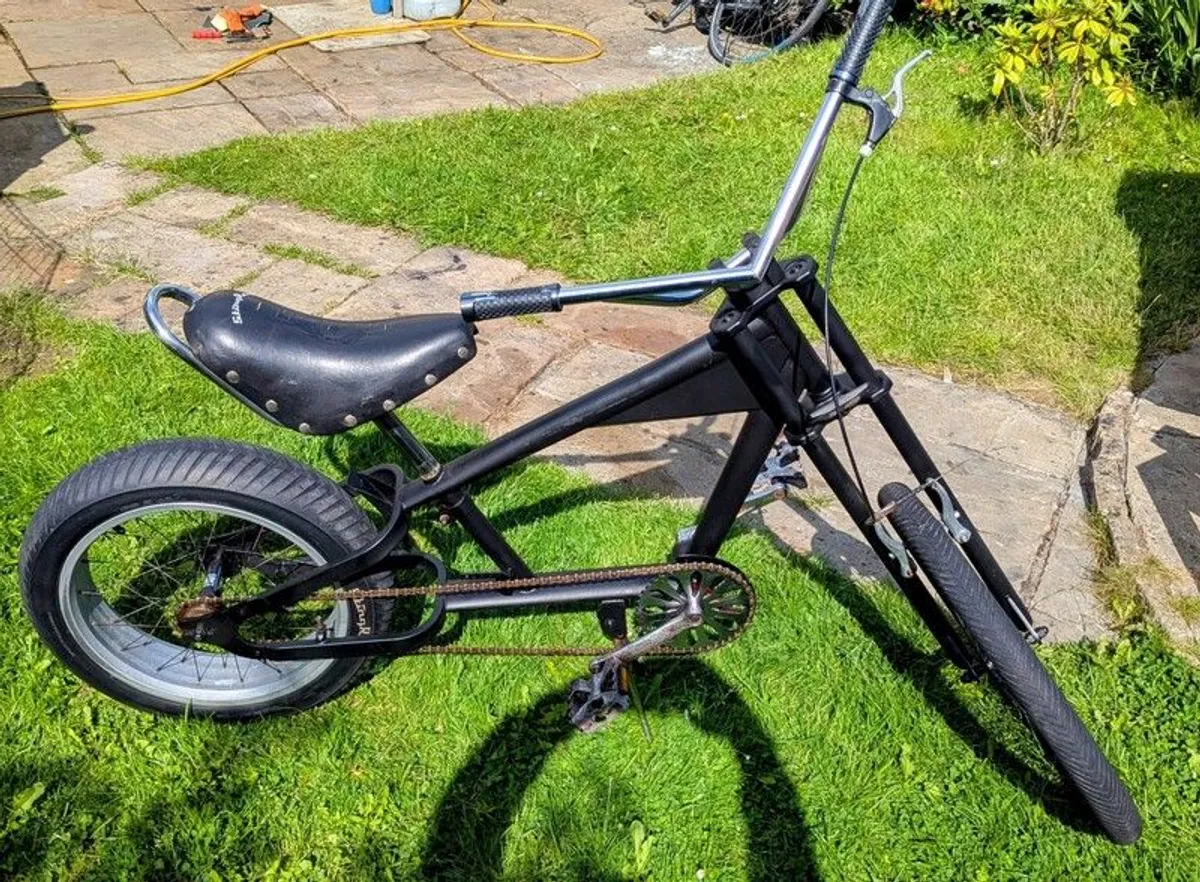 1992 Schwinn StingRay 20" wheels bike - Image 2