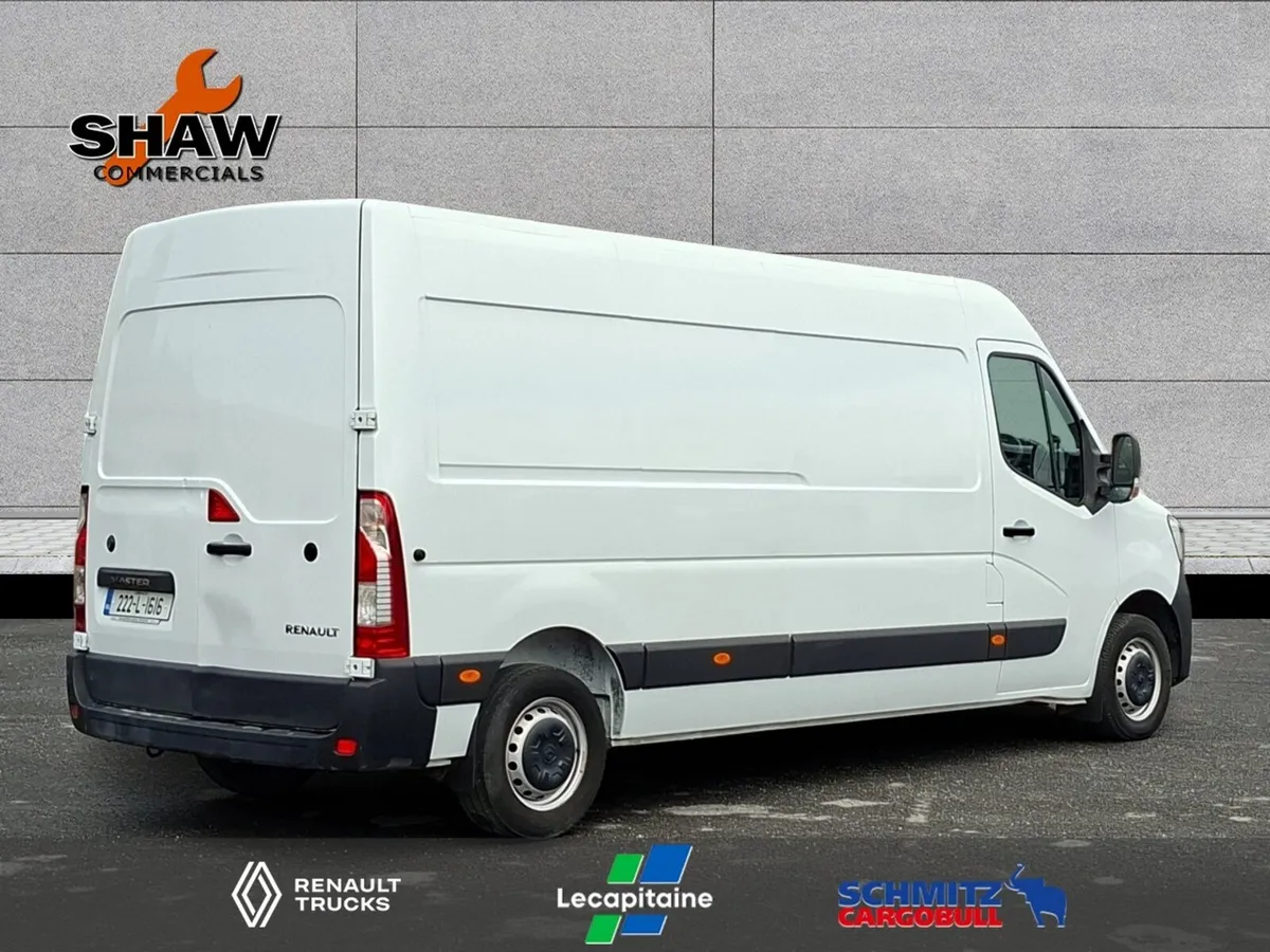 Renault Master - Image 2