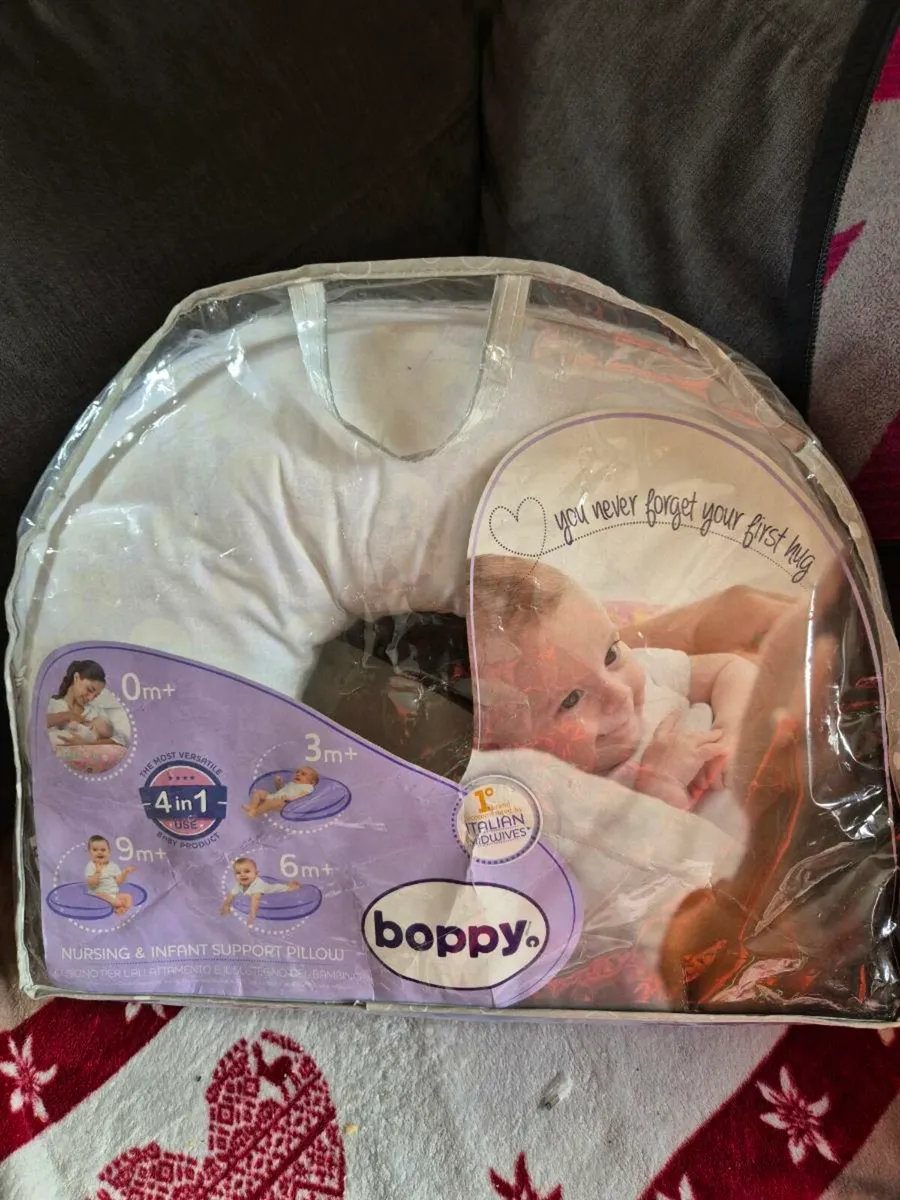 Nursing pillow