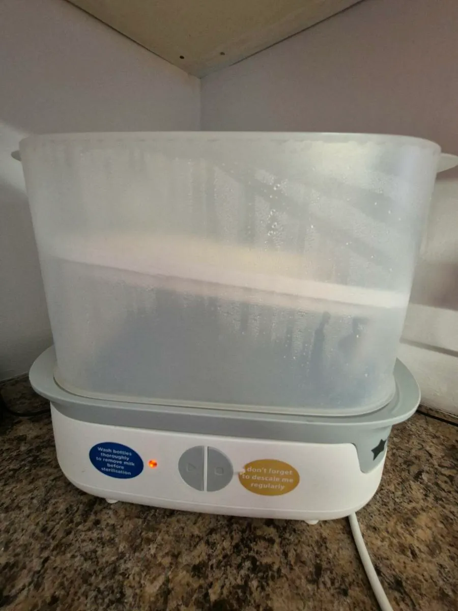 Tommee Tippee sterilser - Image 1