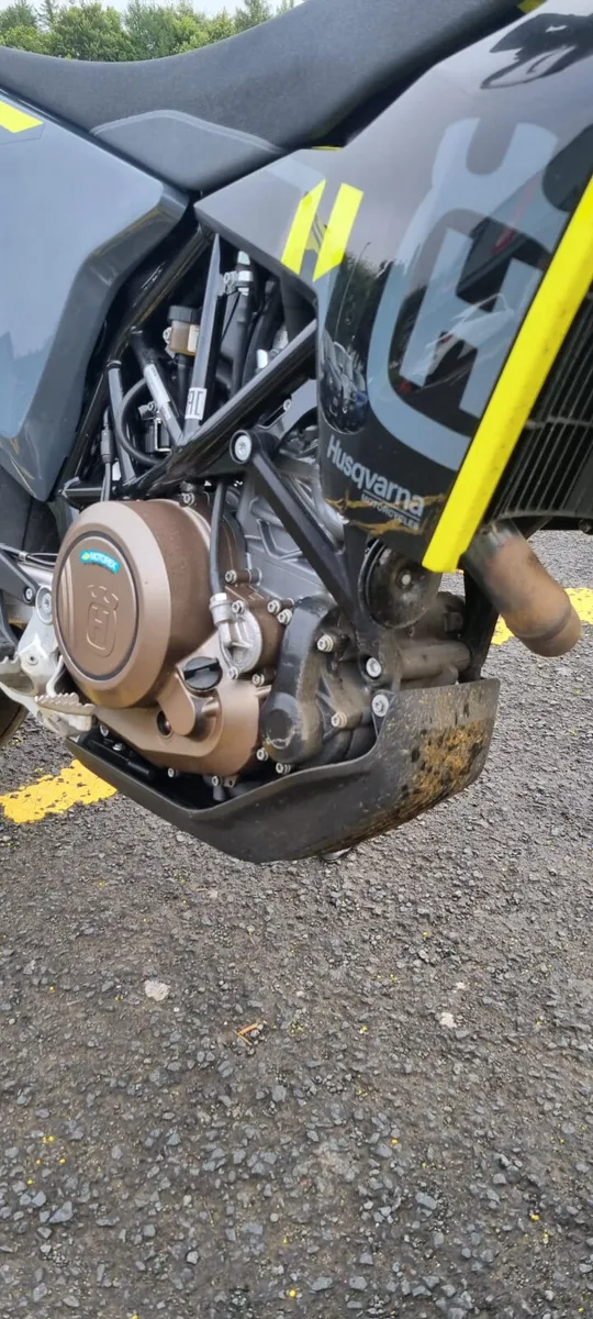 Husqvarna 701 SM Super Moto - Image 3
