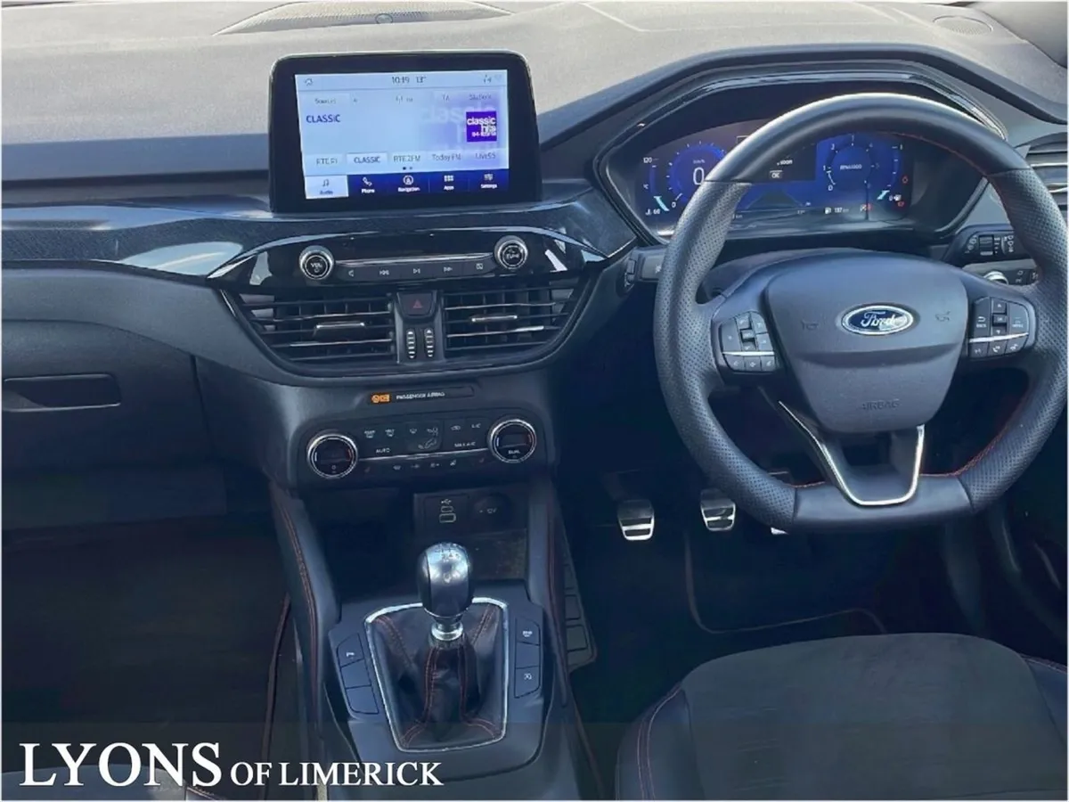 Ford Kuga 1.5 Ecoblue 120PS St-line X - Image 3