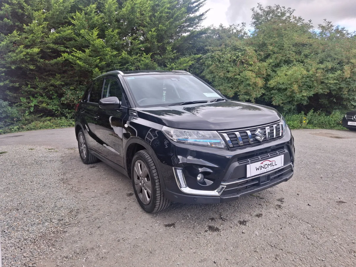 SUZUKI VITARA  1.4 BOOSTERJET HYBRID S 2023(23) - Image 3