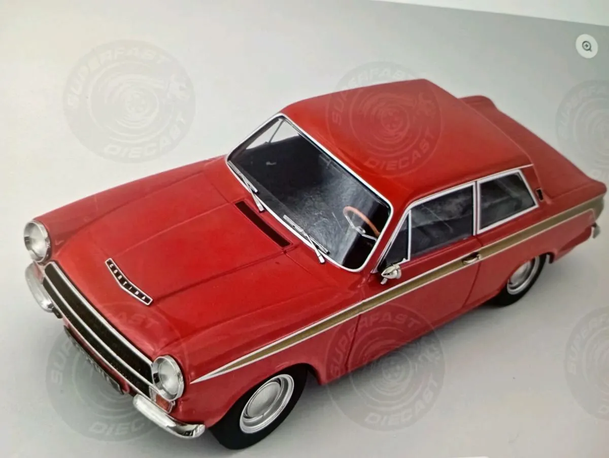FORD  LOTUS CORTINA MK1 RED/GOLD 1966. - Image 4