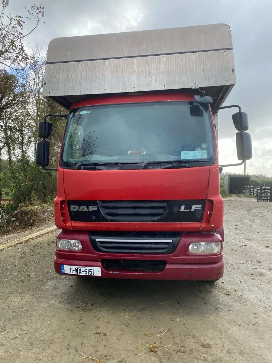 Daf 6 horse Lorry - Image 2