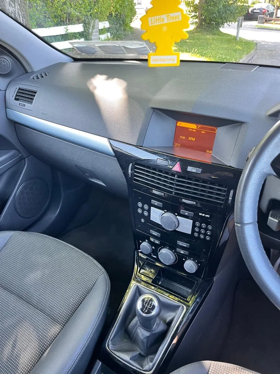 Opel Astra 2008 - Image 3