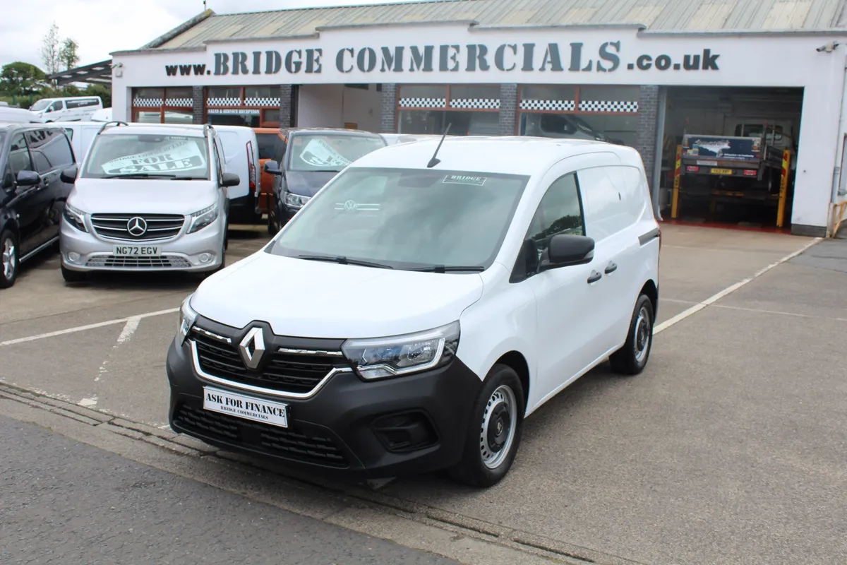 2023 Renault Kangoo ML19 Start - Image 1