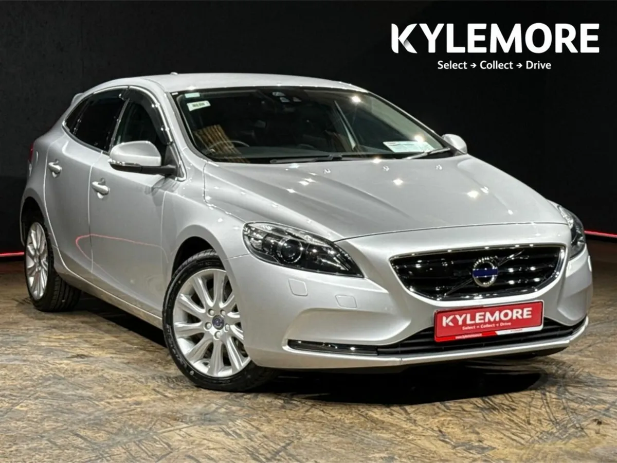 Volvo V40 1.5 AUTOMATIC - FULL BLACK LEATHER/HEATE - Image 1