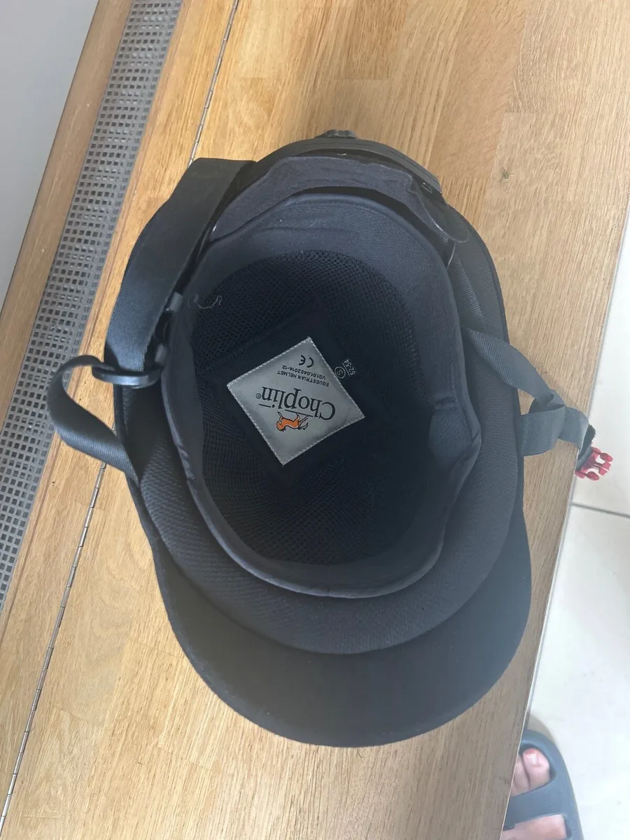 Horse riding kids helmet - Image 1