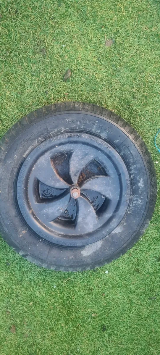 Selection of Wheel Barrow Wheels 10 euro each - Image 2