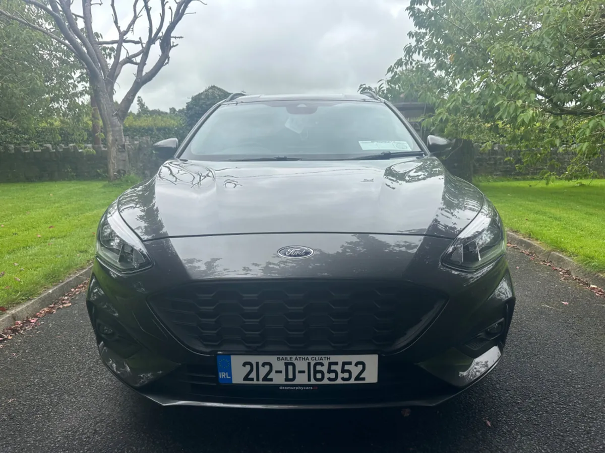 Ford Focus 2021 ST-Line Diese - Image 3