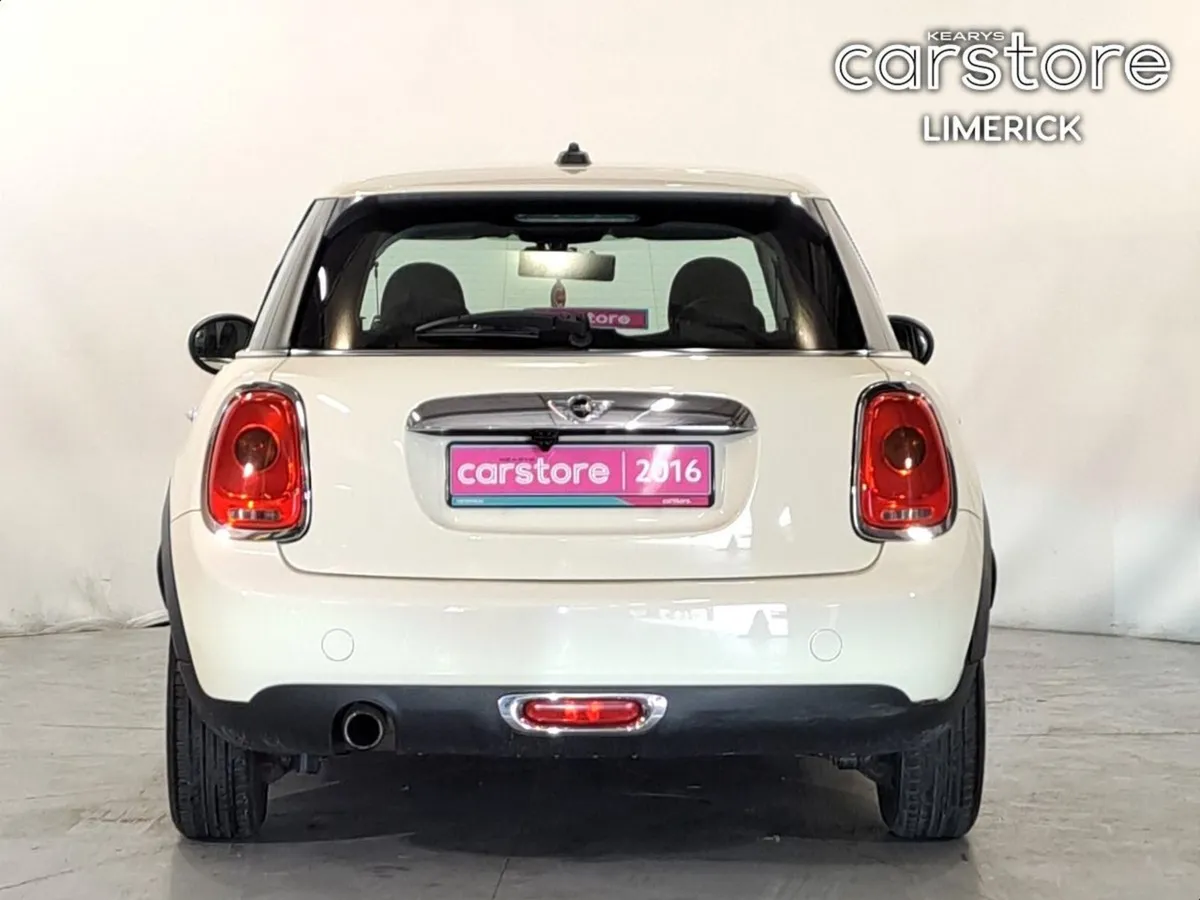 MINI Cooper 1.5 PET Auto - Image 4